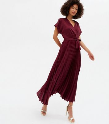 Tall Burgundy Satin Pleated Midi Wrap Dress | New Look